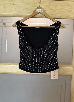 Топ в камінчики вечірній з вирізом