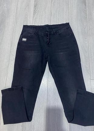Джинсы,средняя плотность