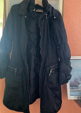 Як тільки стане прохолодно: подовжена оригінальна куртка dolce gabbana