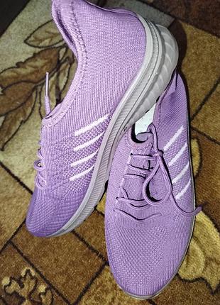 Мокасины кроссовки в идеальном состоянии стелька 25 см