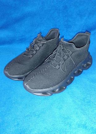 Мужские летние спортивные кроссовки