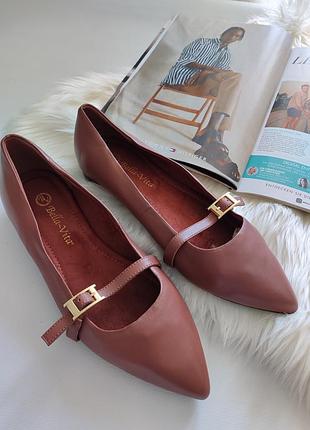 Новые кожаные  туфли туфлi балетки bella vita