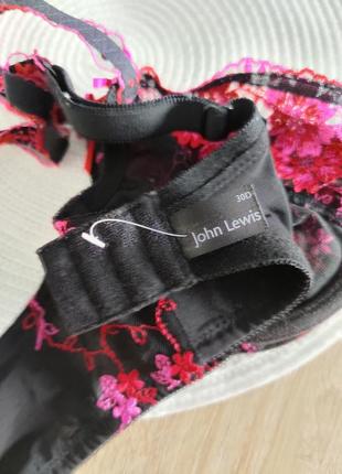 Бюстгальтер с вышивкой, размер 65d/70c3 фото