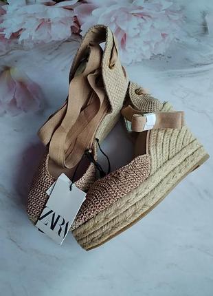 Босоножки босоніжки сандали сандалі