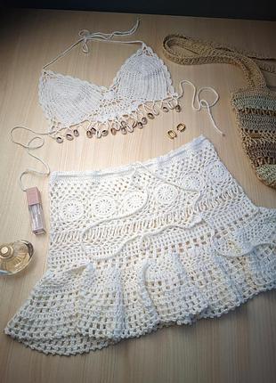 Вязаный костюм юбка топ лифчик белый ажурный крючком с ракушками бохо стиль бахрома пляжный m l