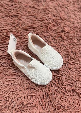 Сліпони сліпи балетки мокасіни білі h&m 22