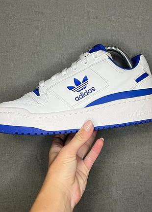 Кроссовки adidas 40 р