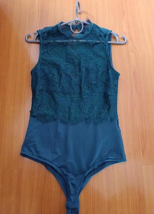 Стильный изумрудный кружевесный боди