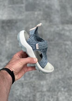 Босоніжки skechers