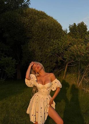 Женское платье платье летнее праздничное х открытыми плечами легкое из натуральной ткани хлопка пышное