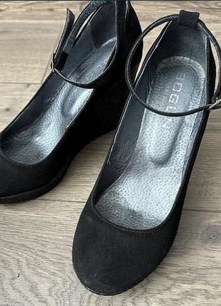 Туфлі нубук, на танкетці, 38-39