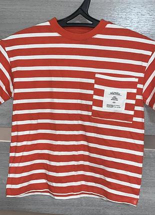 Футболка zara  розмір 122 на 7 років  100 % cotton  в ідеальному стані