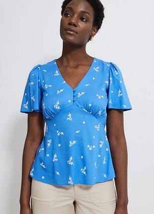 Невероятно красивая вискозная блуза батал 24 р