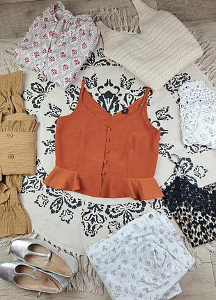 Брендовая стильная с баской майка на пуговицах river island🤎