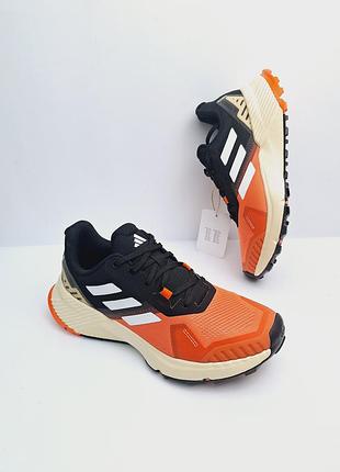 Кроссовки adidas terrex