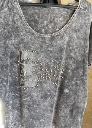 Сучасна футболка.графітовий колір.мягенький трикотаж зі сіткою