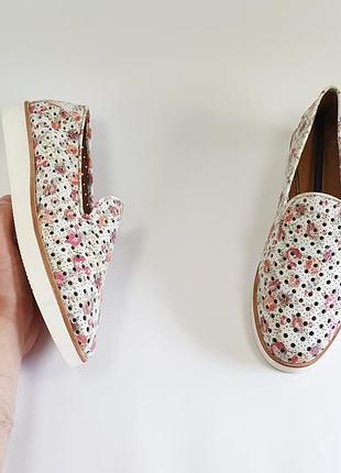 Обувь на весну лето