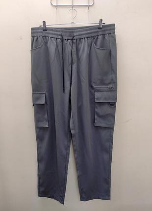Брюки мужские серые,с карманами.и-9909
размеры:батал
ціна-650грн
