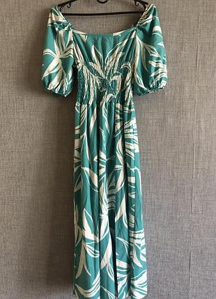 Літня легка сукня