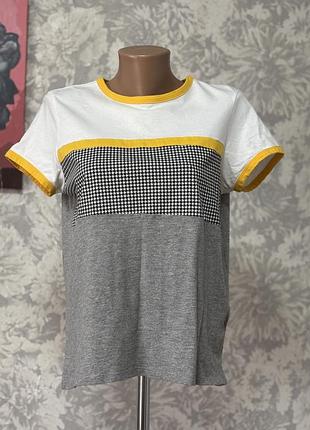 Футболка жіноча