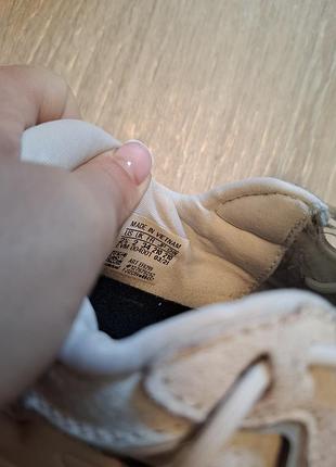 Кроссовки adidas 34р. 9