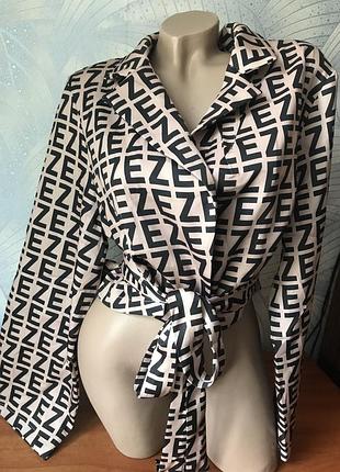 Стильна сорочка