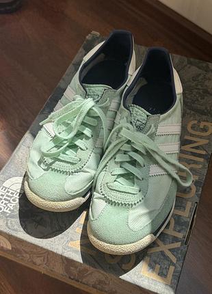 Adidas sl72 мʼятного кольору
