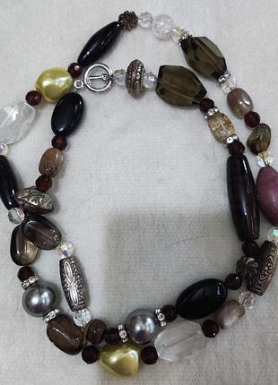 Намисто, скло, метал