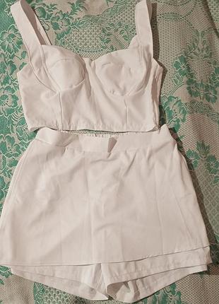 Продаю новые вещи еще ни разу не одевались