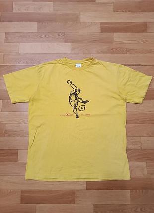 Якісна брендова стильна футболка