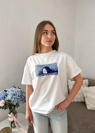 Футболка з принтом від chic