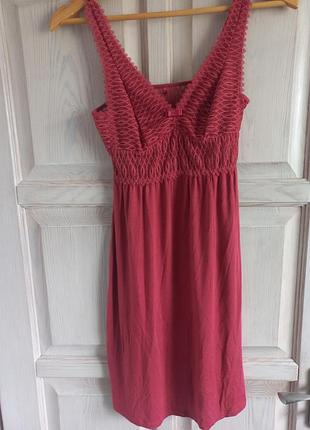 Красивий пеньюар