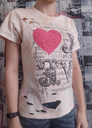 Футболка женская