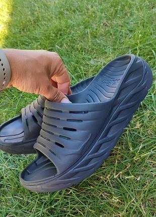 Шлепанцы hoka