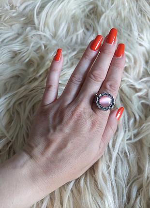 Винтажная стильная кольца с розовым агатом.