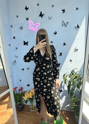 Квіткова сукня міді з розрізом