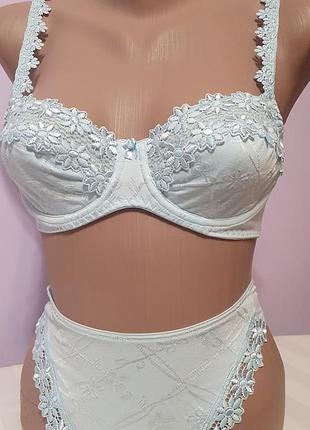 Комплект білизни голубий трусики висока посадка стрінги розмір м 75а