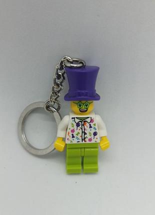 Хлопець на день народження брелок lego
