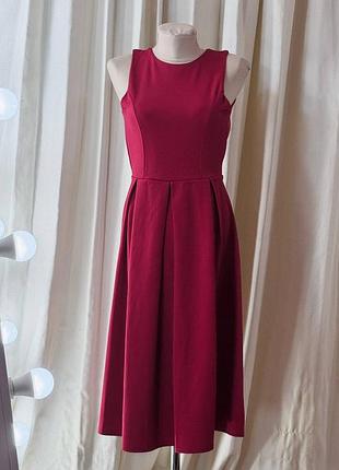 Шикарна жіноча довга сукня