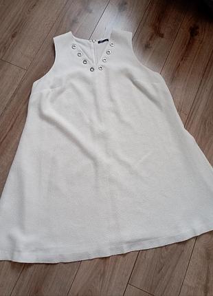 Платье, платье белого цвета, а- силуэт, трапеция