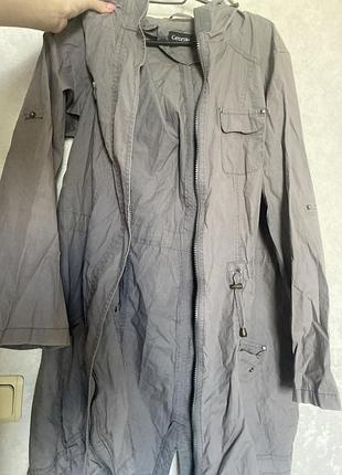 Тренч жіночий з липучками і затяжками