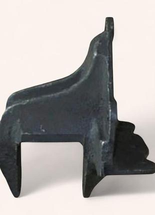 Кронштейн задней рессоры зил-130 задний / 130-2912447-б