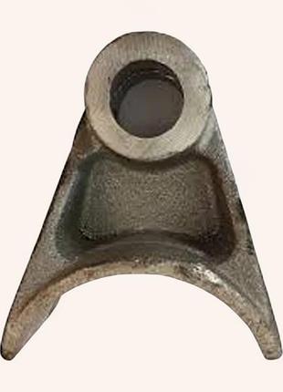 Кронштейн реактивної штанги (на п / причіп) нижній для камаз 9370-2919080