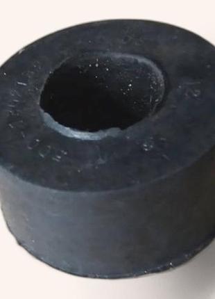 Подушка радіатора краз бічна (13х32х16) 256-1302139