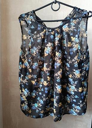 Дуже легка блузочка.