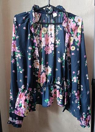 Цветочная летняя блуза.