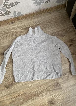 Продам жіночий одяг у відмінному стані. увесь одяг розмір м/л