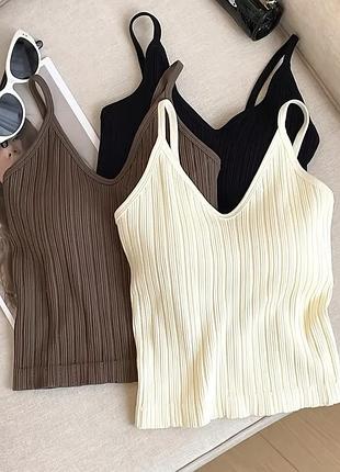 Жіноча майка з чашками