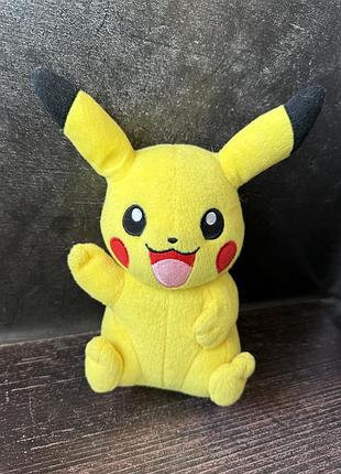 Мягкая игрушка веселый пикачу покемон pikachu pokemon touch 20см