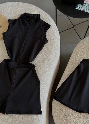 Жіночий костюм для фітнесу